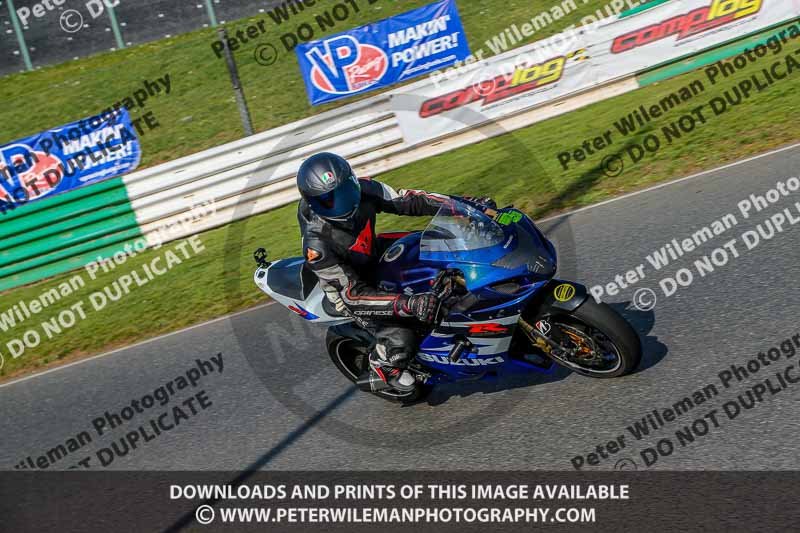 PJM Wedding Photography;enduro digital images;event digital images;eventdigitalimages;mallory park;mallory park photographs;mallory park trackday;mallory park trackday photographs;no limits trackdays;peter wileman photography;racing digital images;trackday digital images;trackday photos